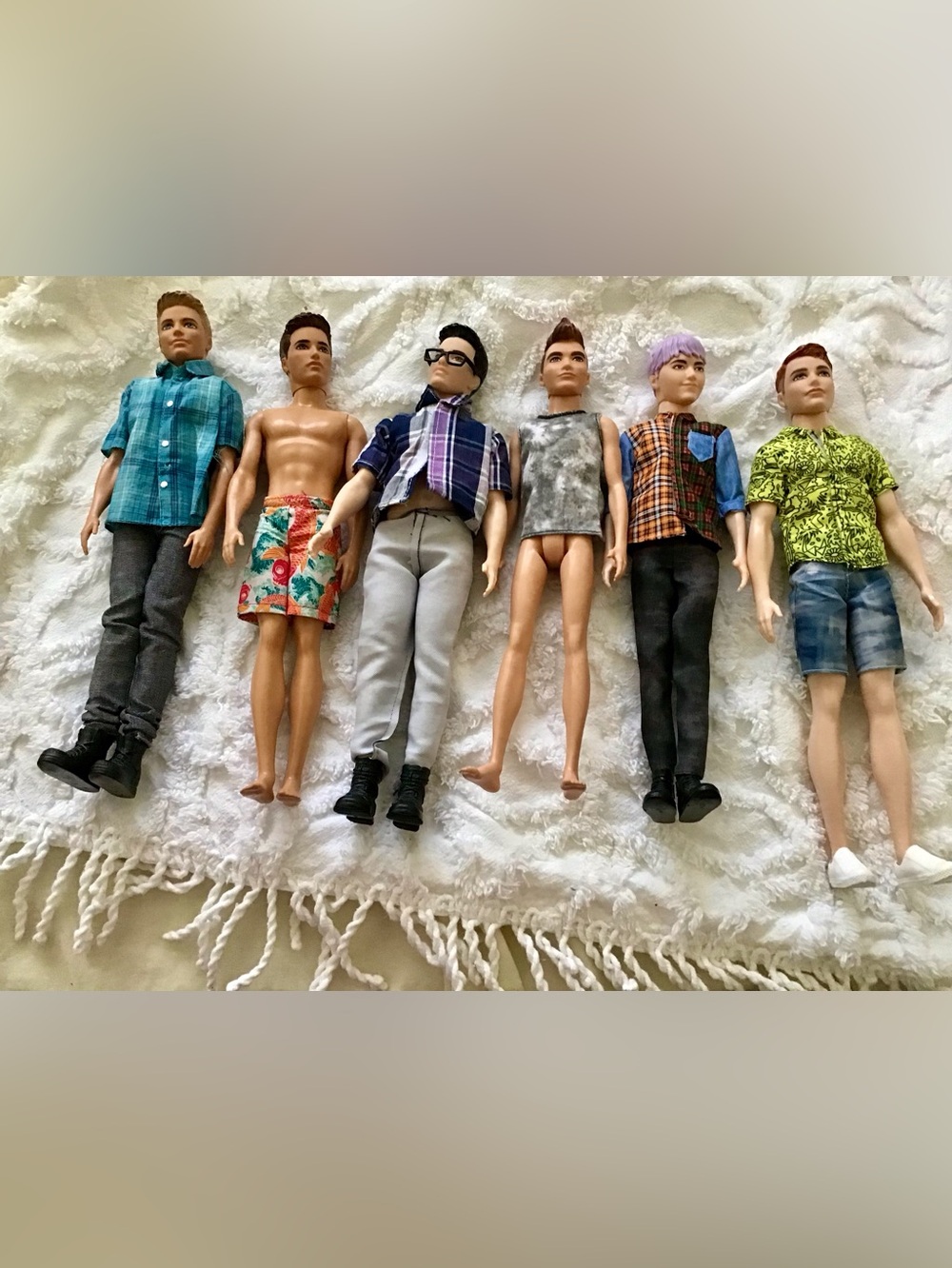 Fashionistas Barbie Ken Dolls, Six in Lot, all dressed, some with Shoes